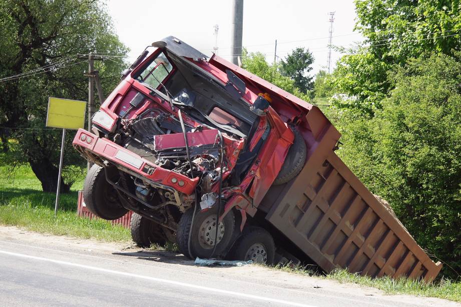 Why Legal Representation Matters for Truck Crash Victims